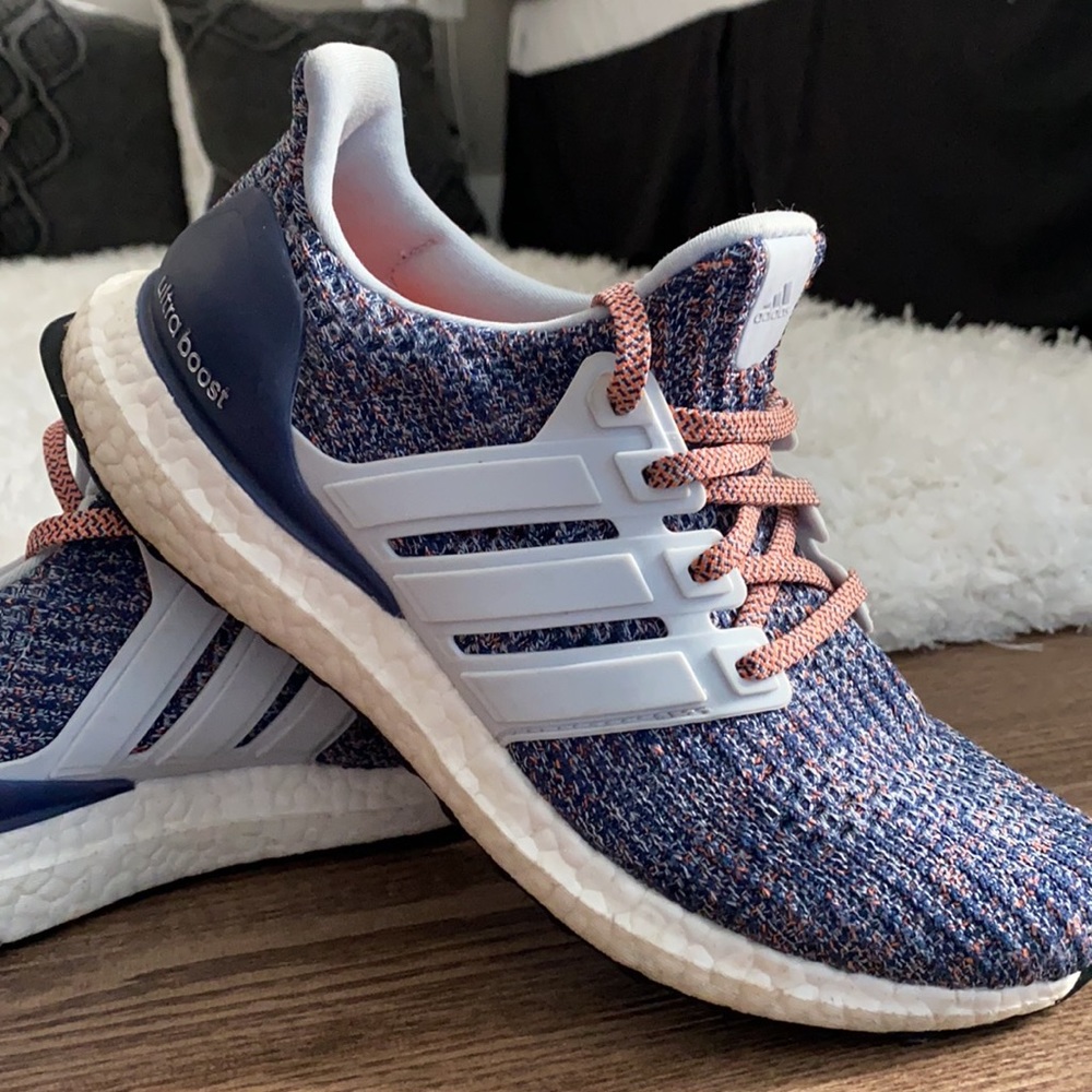 Adidas Ultra Boost - Picture 8 of 12
